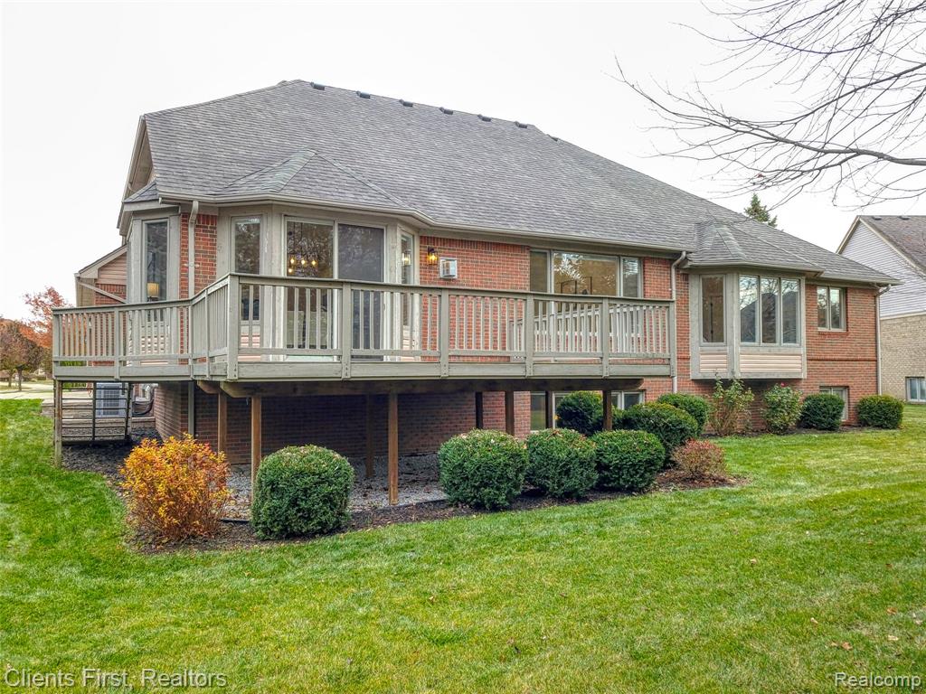 63605 Williamsburg, Washington, MI 48095 — Photo 7
