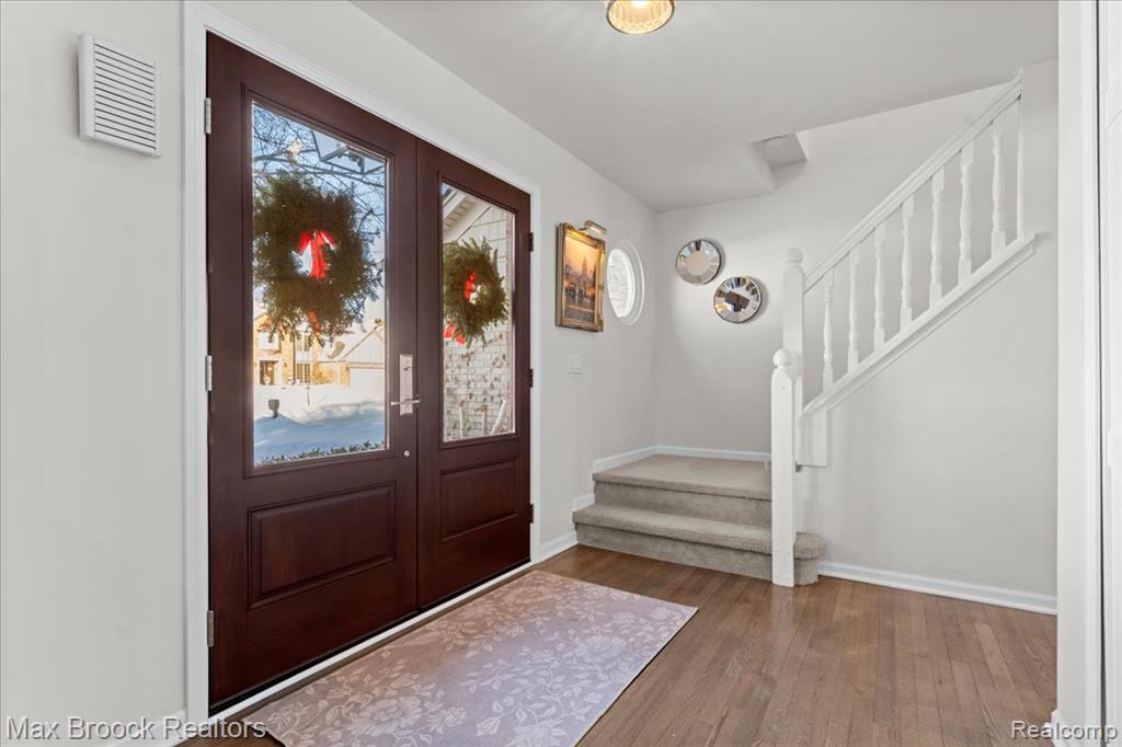 412 Shellbourne Drive, Rochester Hills, MI 48309 — Photo 22