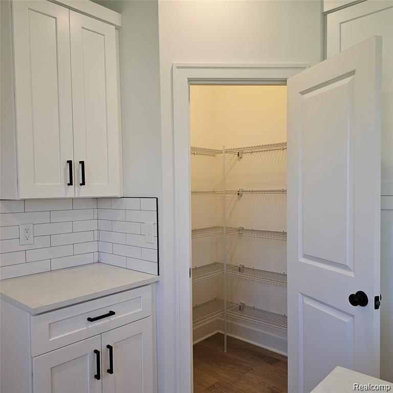 24019 Tullymore Drive, Macomb, MI 48042 — Photo 8