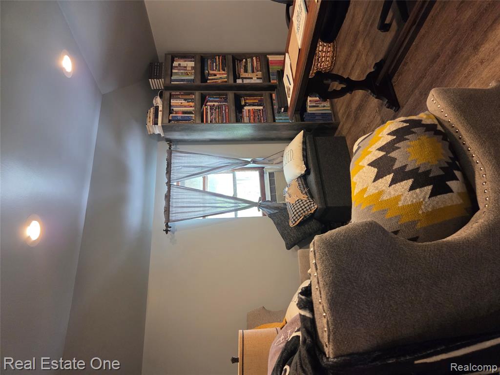 65 N Lynn Avenue, Waterford, MI 48328 — Photo 7