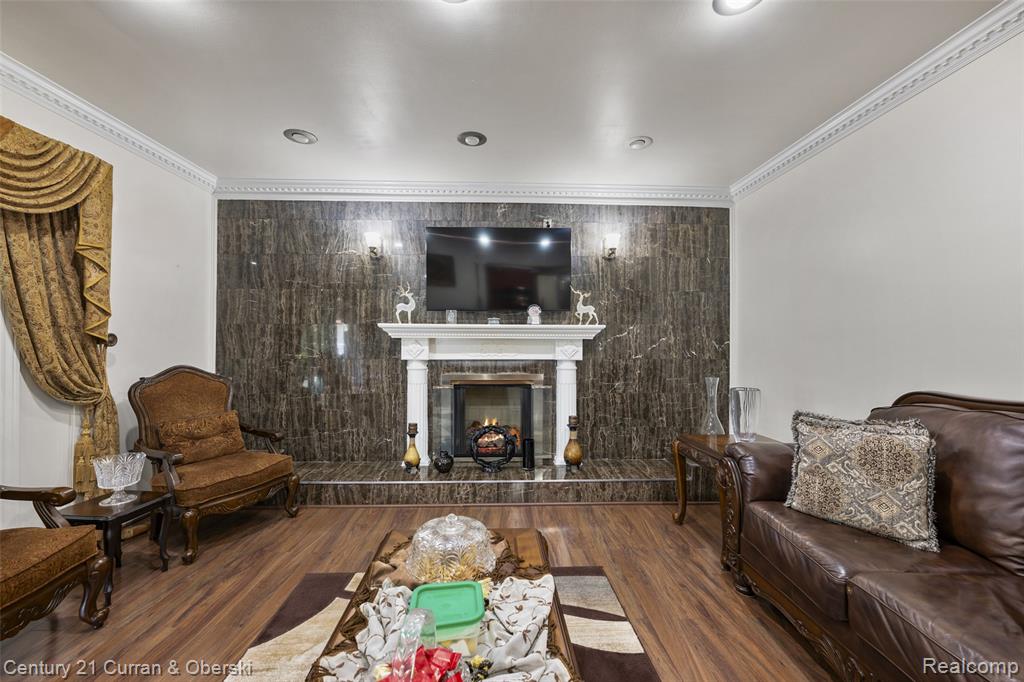 741 Berwyn Street, Dearborn Heights, MI 48127 — Photo 18