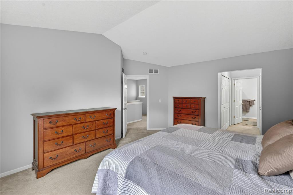 456 Lilly View Court, Howell, MI 48843 — Photo 25