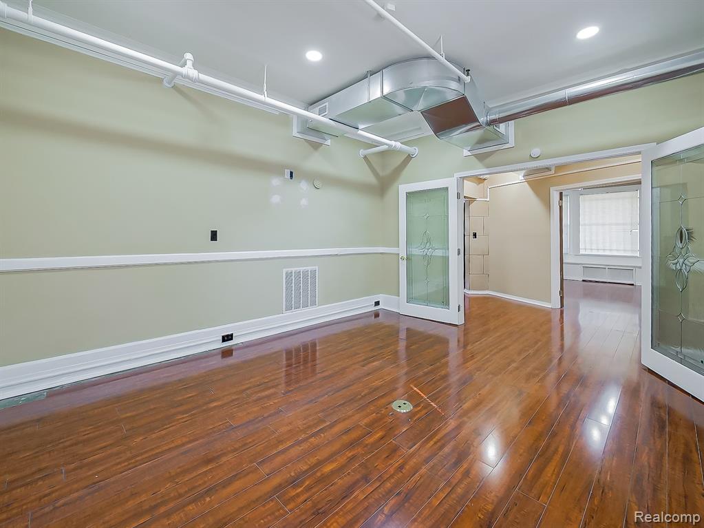 491 E GRAND Boulevard, Detroit, MI 48207 — Photo 11