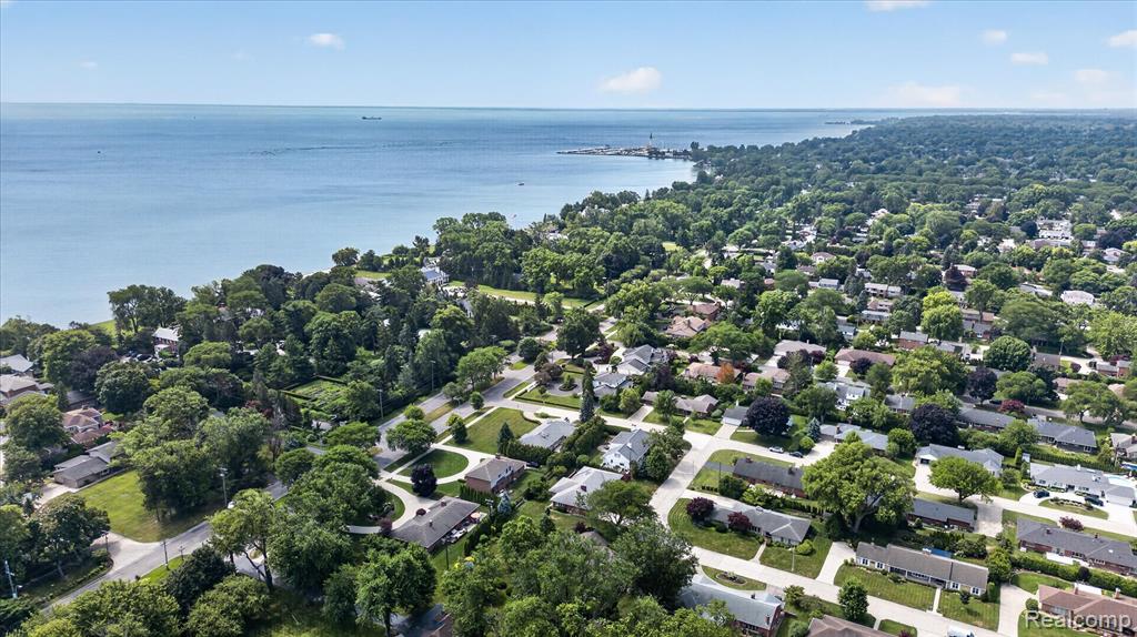 3 Shorecrest Circle, Grosse Pointe, MI 48236 — Photo 54