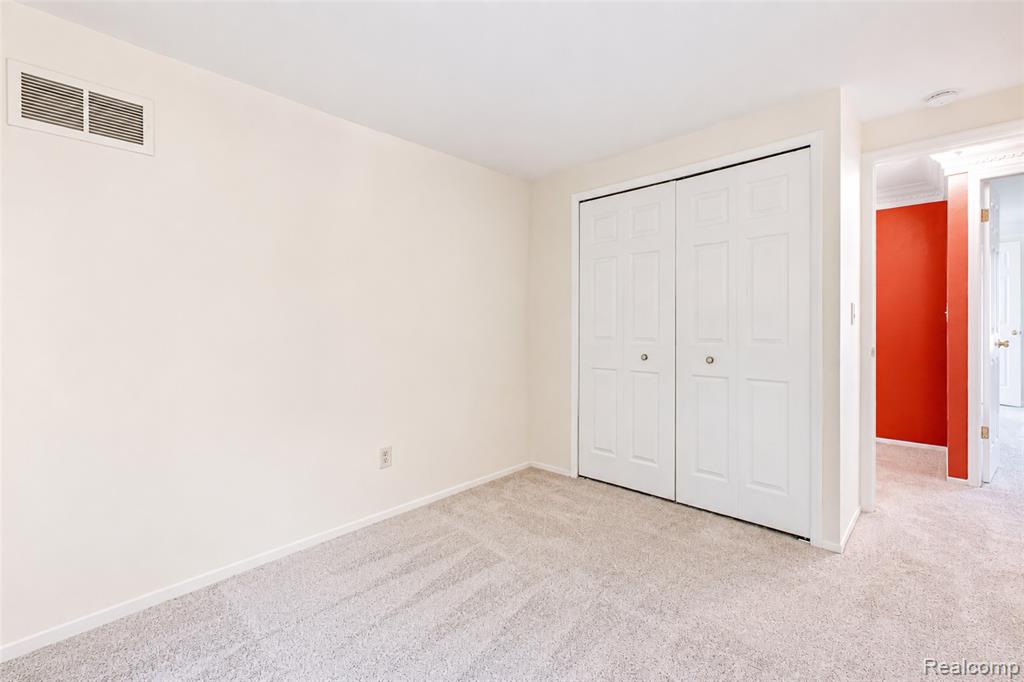 45429 Brunswick Drive, Canton, MI 48187 — Photo 38