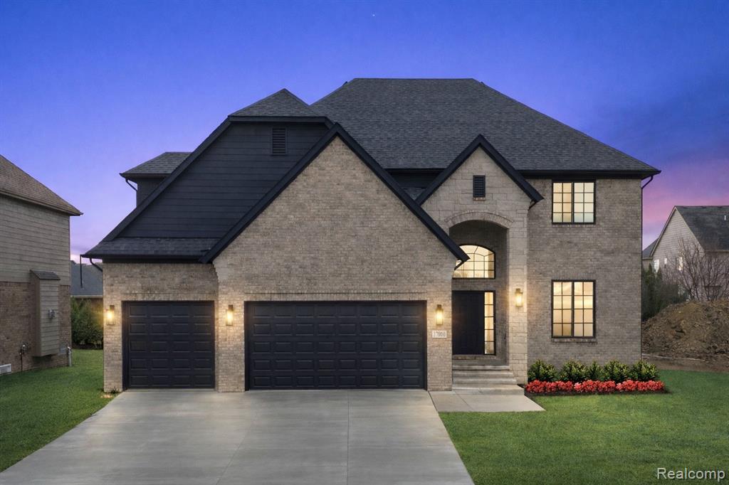 17000 Pienza Drive, Macomb, MI 48042