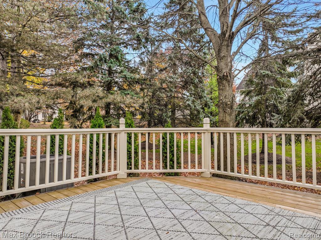 7248 SIMSBURY Drive, West Bloomfield, MI — Photo 60
