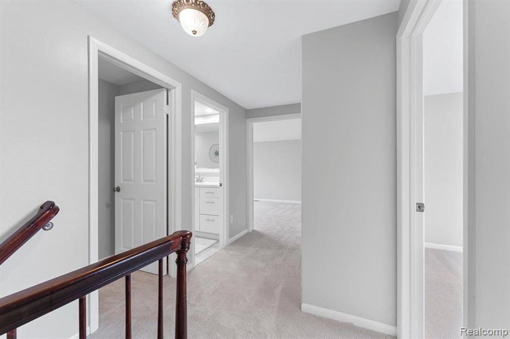 42275 CHATTERTON Court, Northville, MI 48168 — Photo 18