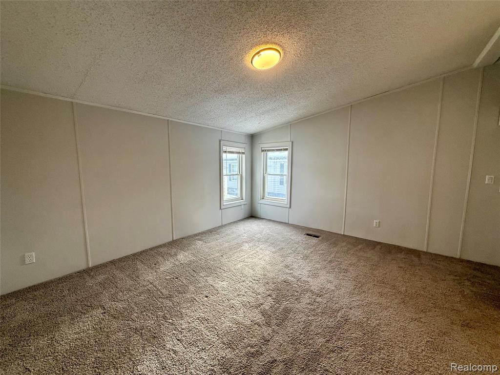 7104 Scarborough Ln., Whitmore Lake, MI 48189 — Photo 4
