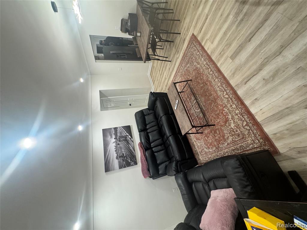 6512 Southfield Road, Detroit, MI 48228 — Photo 8