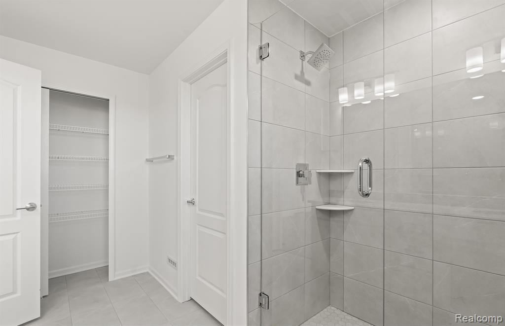 5570 East Spaniel Drive, Ann Arbor, MI 48108 — Photo 17