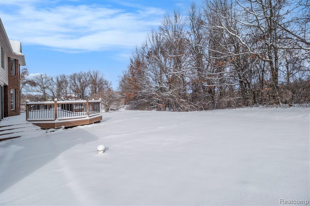 2298 Meadow Court, Leonard, MI 48367 — Photo 48