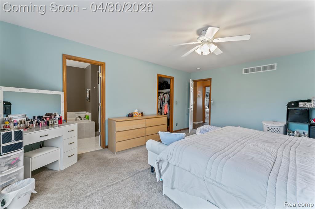 50108 Buccaneer Drive, Macomb, MI 48044 — Photo 23