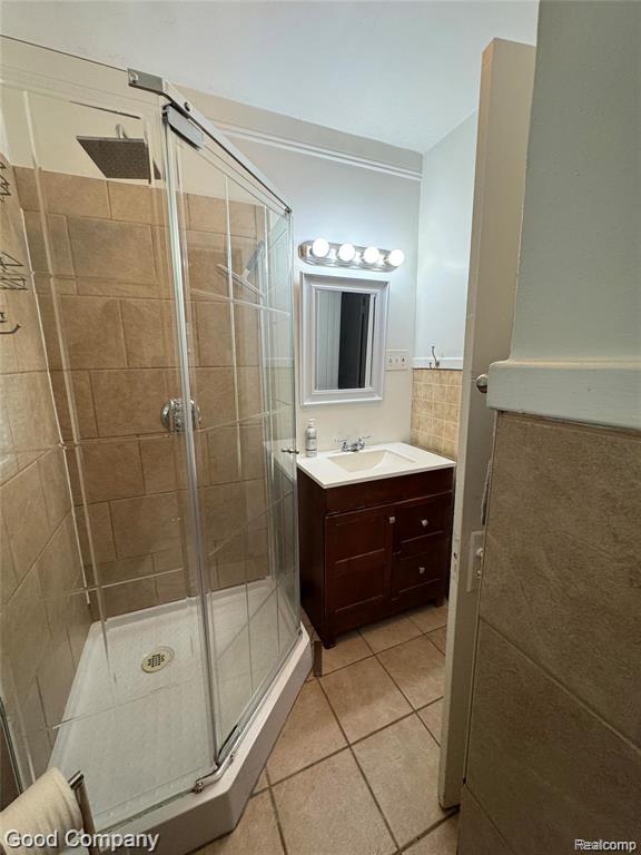 731 GARDENIA Avenue, Royal Oak, MI 48067 — Photo 15