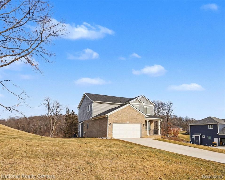 113 Parker Lane, Ortonville, MI 48462 — Photo 4