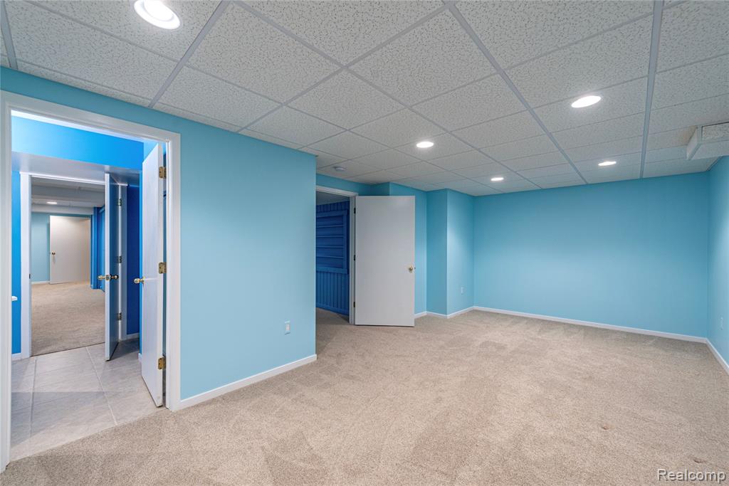 6760 Oyster Cove, West Bloomfield, MI 48323 — Photo 20