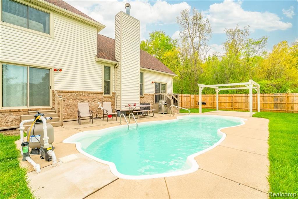 454 BREAKWATER, Belleville, MI 48111 — Photo 47