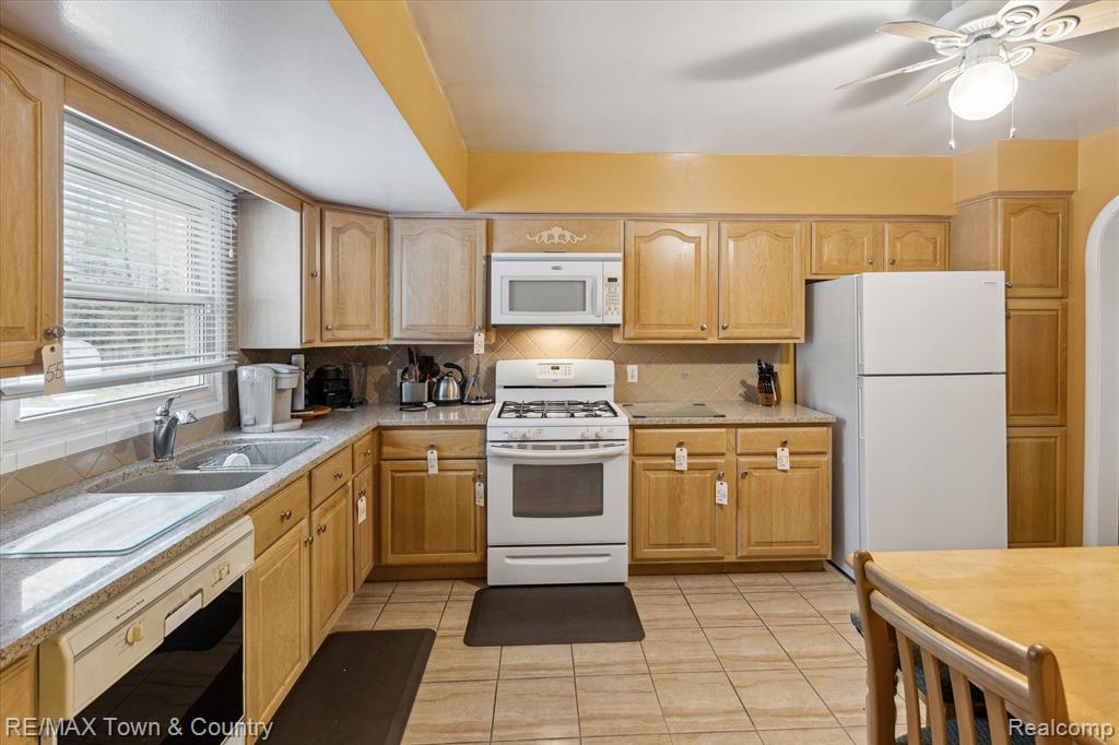 541 W STOCKWELL Road, Harrison, MI 48625 — Photo 15