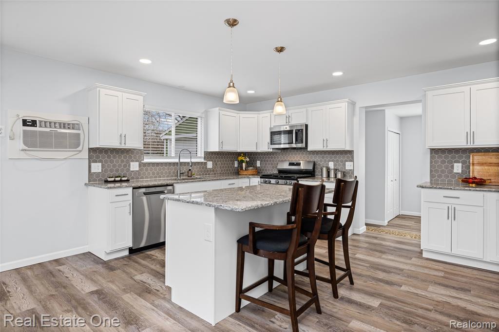 4913 Rioview Drive, Clarkston, MI — Photo 14