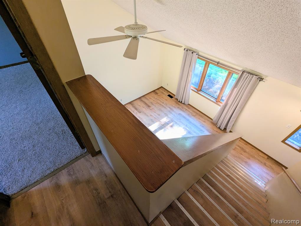 2316 Crescent Lake Road, Waterford, MI — Photo 5