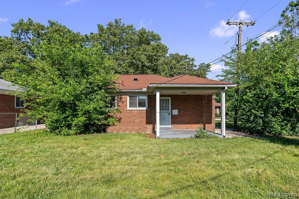 23520 Marlow Street, Oak Park, MI 48237 — Photo 28