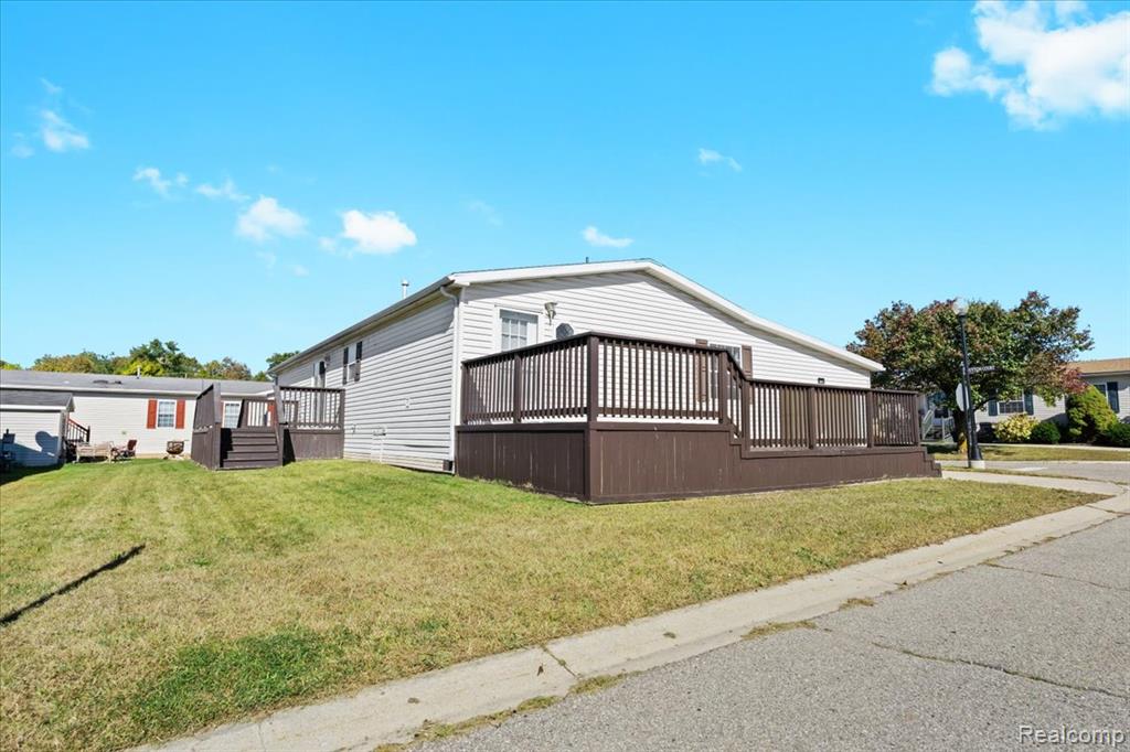 8175 Eaton Drive, Northville, MI 48167 — Photo 3