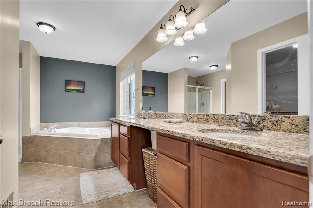 54265 Birchwood Drive, South Lyon, MI 48178 — Photo 20