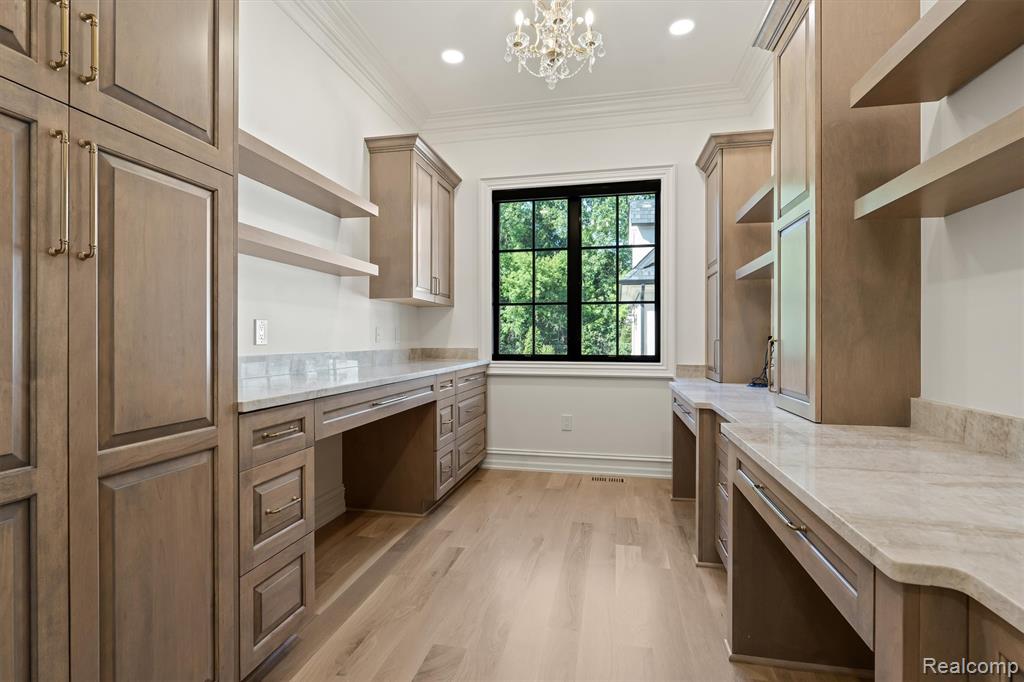 575 Chase Lane, Bloomfield Hills, MI 48304 — Photo 24