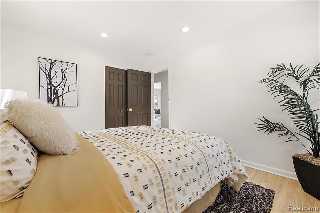 31060 E Rutland Street, Beverly Hills, MI 48025 — Photo 15
