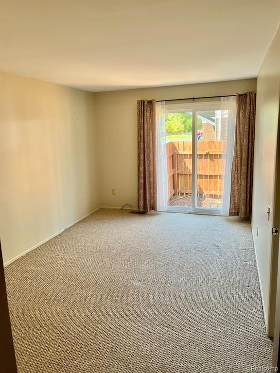 23619 STONEHENGE Boulevard, Novi, MI — Photo 8