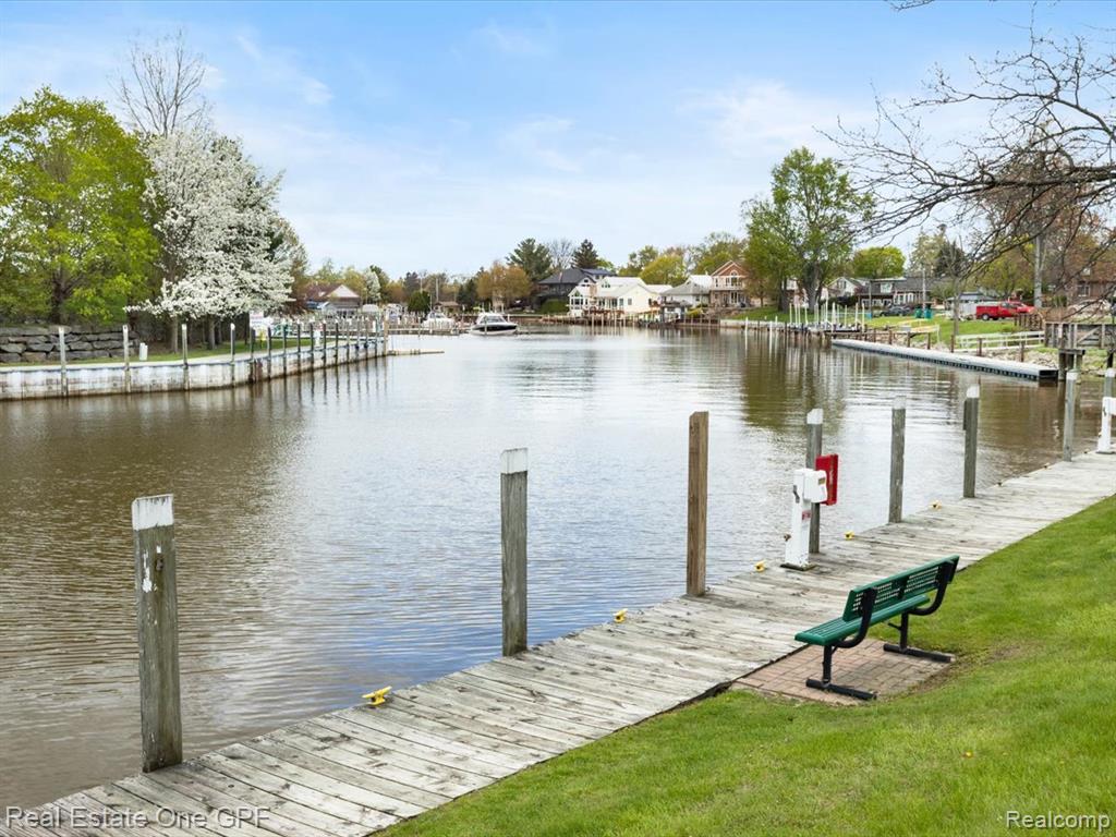 1715 River Road, 22, St. Clair, MI 48079 — Photo 53