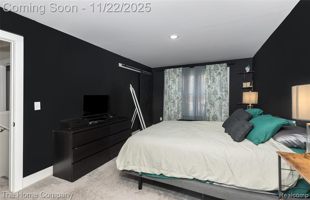 1226 E Bernhard Avenue, Hazel Park, MI 48030 — Photo 21
