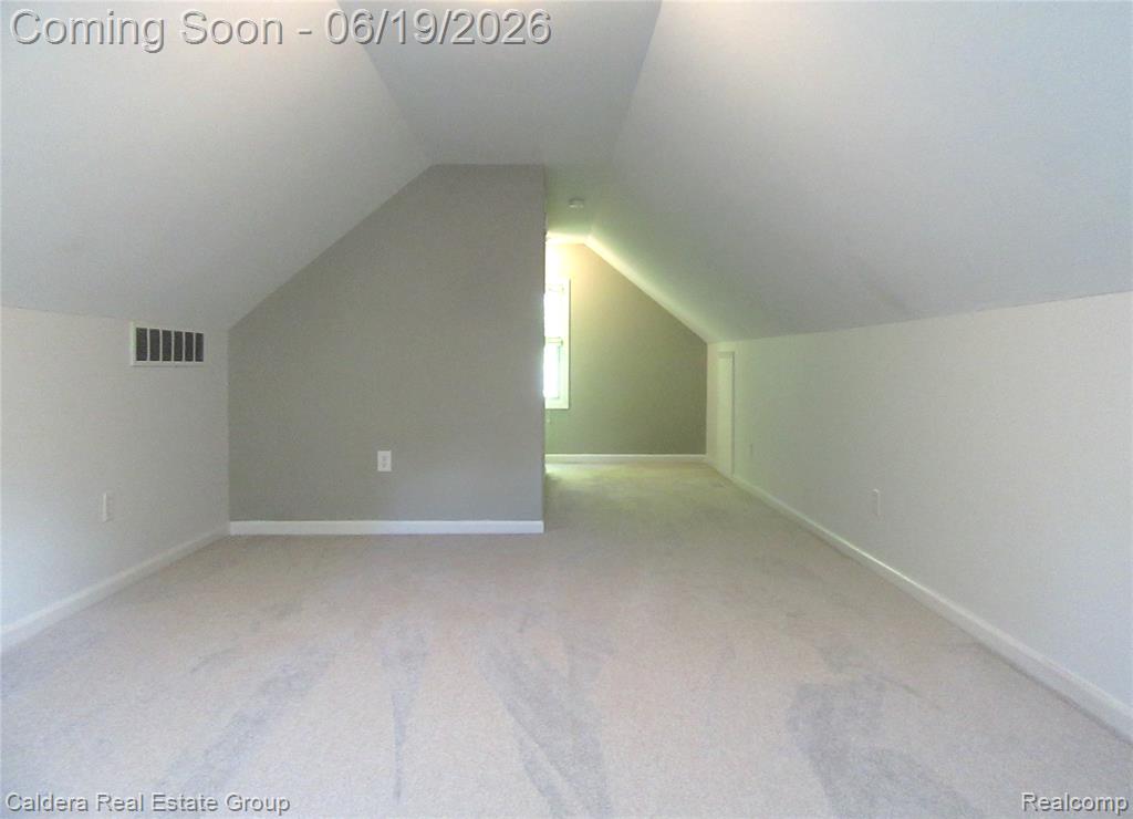 4251 Quebec Street, Auburn Hills, MI 48326 — Photo 24