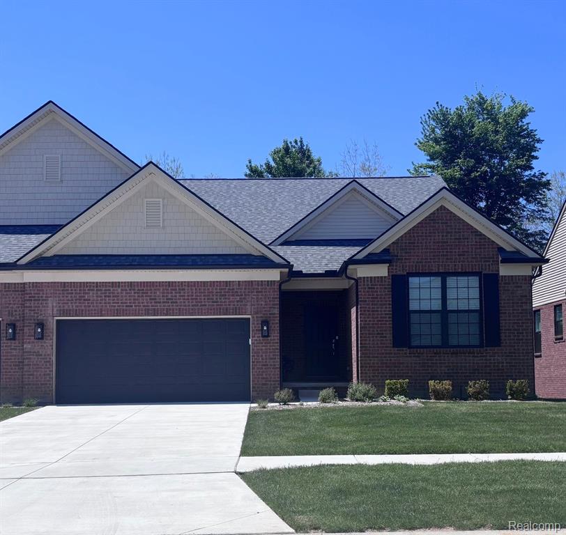 55913 Oak Pointe Drive, Shelby, MI 48315