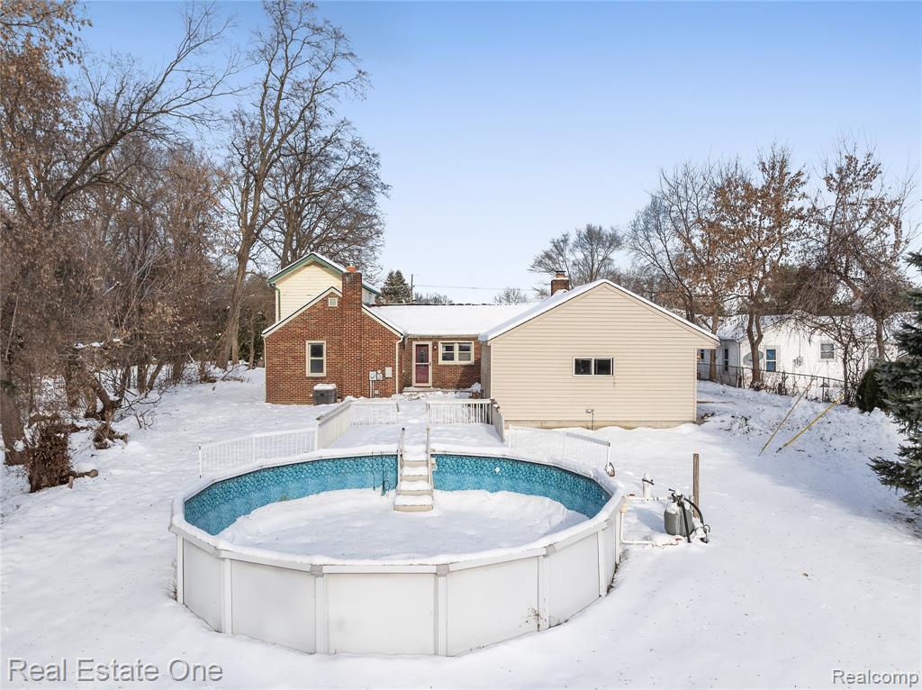 8202 Hyne Road, Brighton, MI 48114 — Photo 21