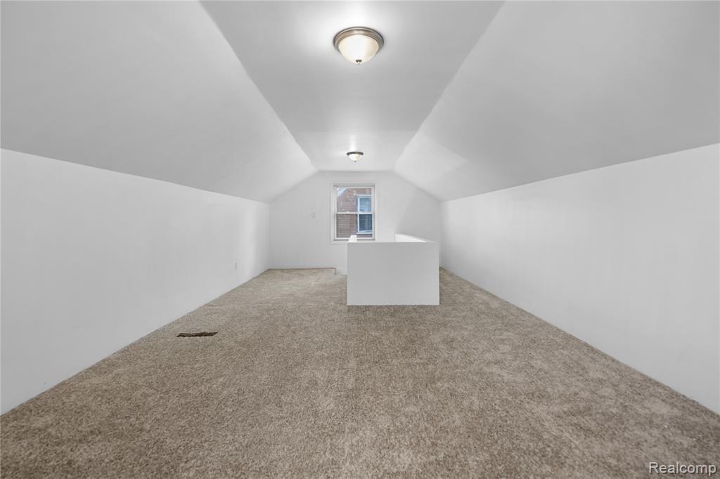 8671 Rosemont Avenue, Detroit, MI 48228 — Photo 21