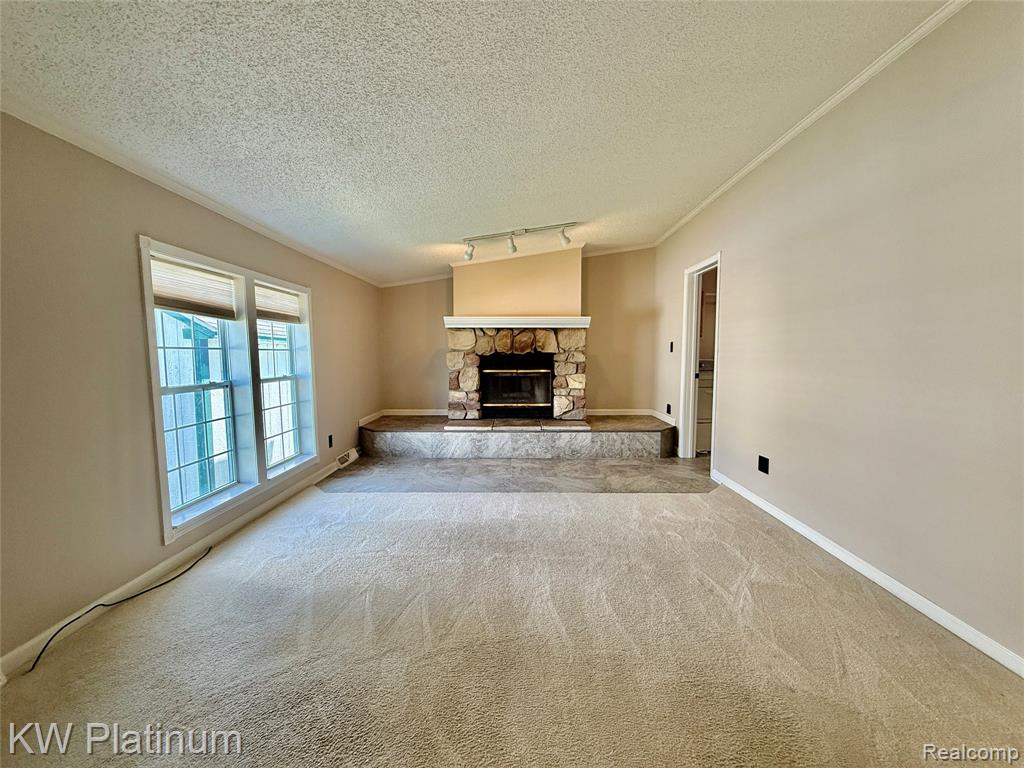 1201 Orchard Lane, Columbus, MI — Photo 9