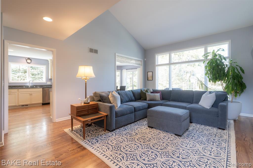43576 Abbey Circle, Canton, MI 48187 — Photo 9