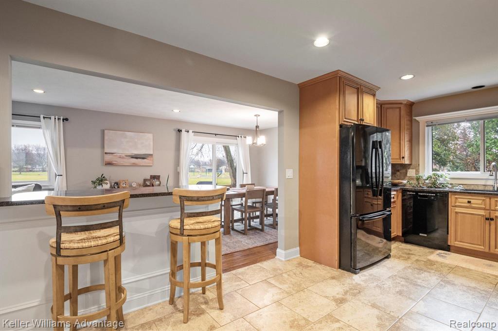 43924 ORLEANS, Canton, MI 48187 — Photo 13