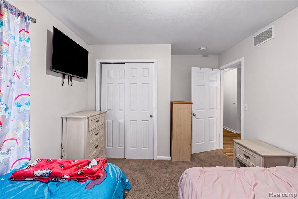 470 E Wood Street, Flint, MI 48503 — Photo 25