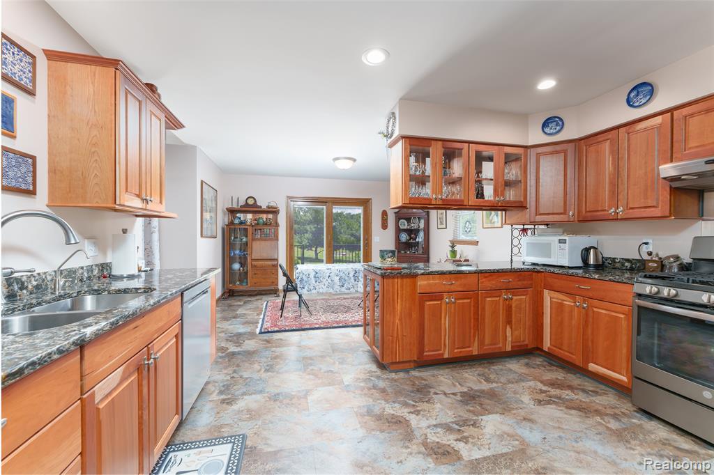 7701 Hidden Circle Drive, Byron, MI 48418 — Photo 7