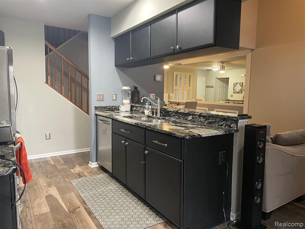 45245 HORSESHOE Circle, Canton, MI 48187 — Photo 10