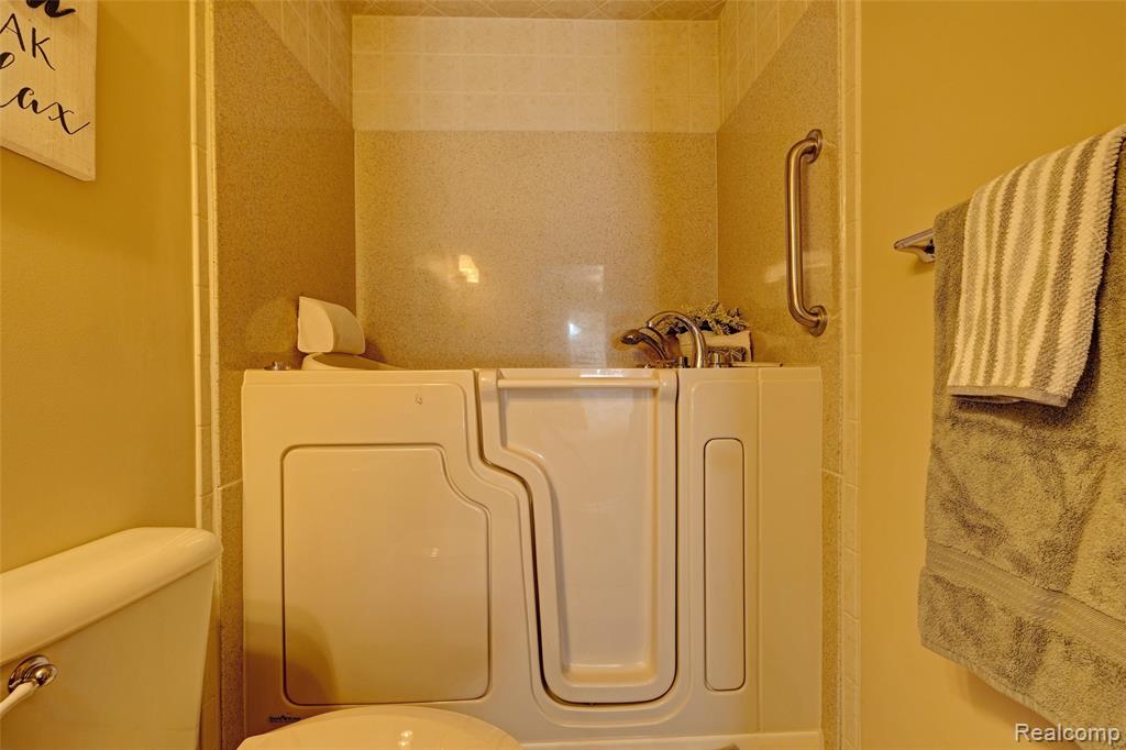 3015 Wildwood Road, Holly, MI 48442 — Photo 29