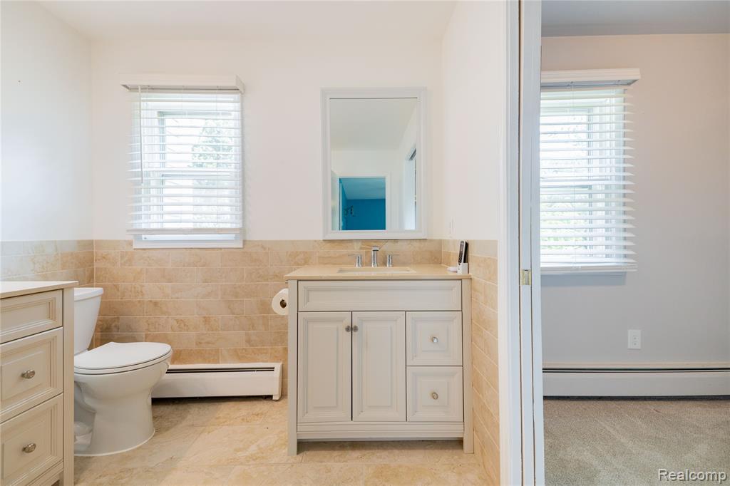 6400 E Highland Road, Howell, MI 48843 — Photo 12