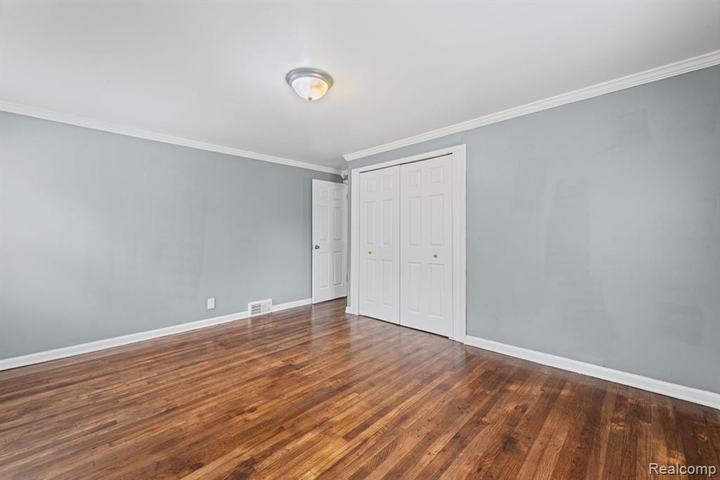 17400 Huntington Road, Detroit, MI 48219 — Photo 18
