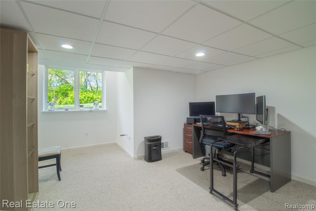 9068 Lebarron Court, Saline, MI 48176 — Photo 22