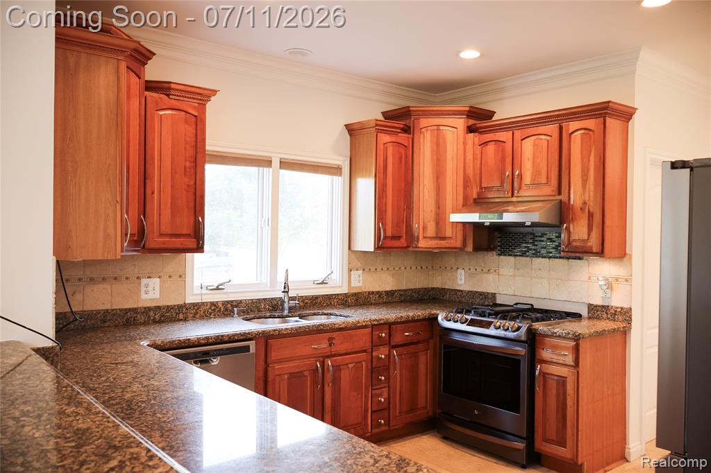 55728 Placid Drive, Macomb, MI 48042 — Photo 12