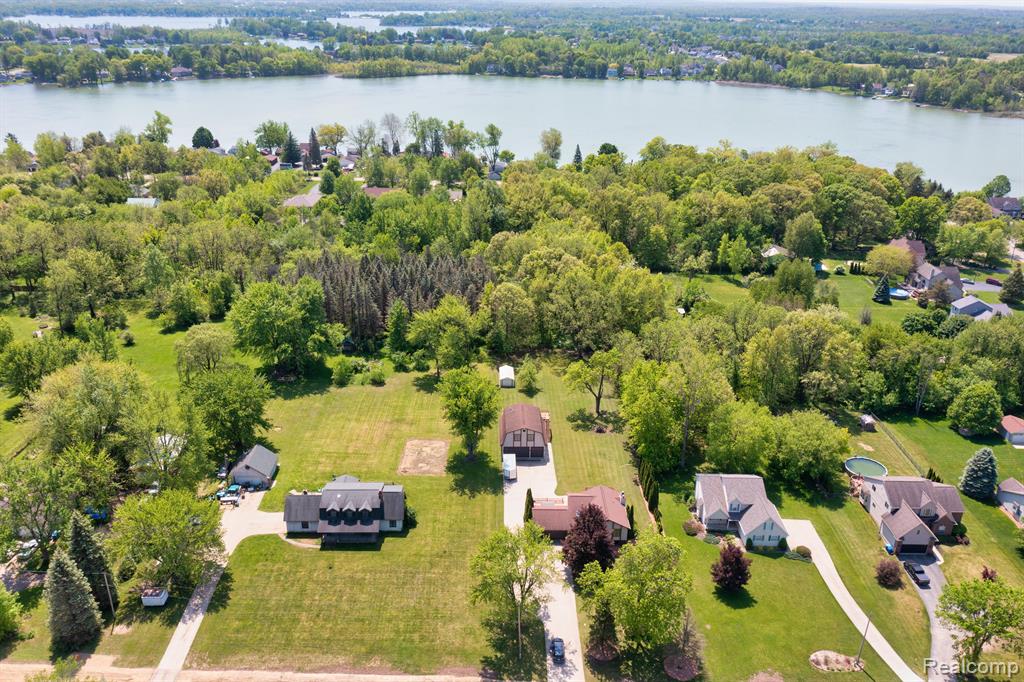 4133 LAHRING Road, Linden, MI 48451 — Photo 52
