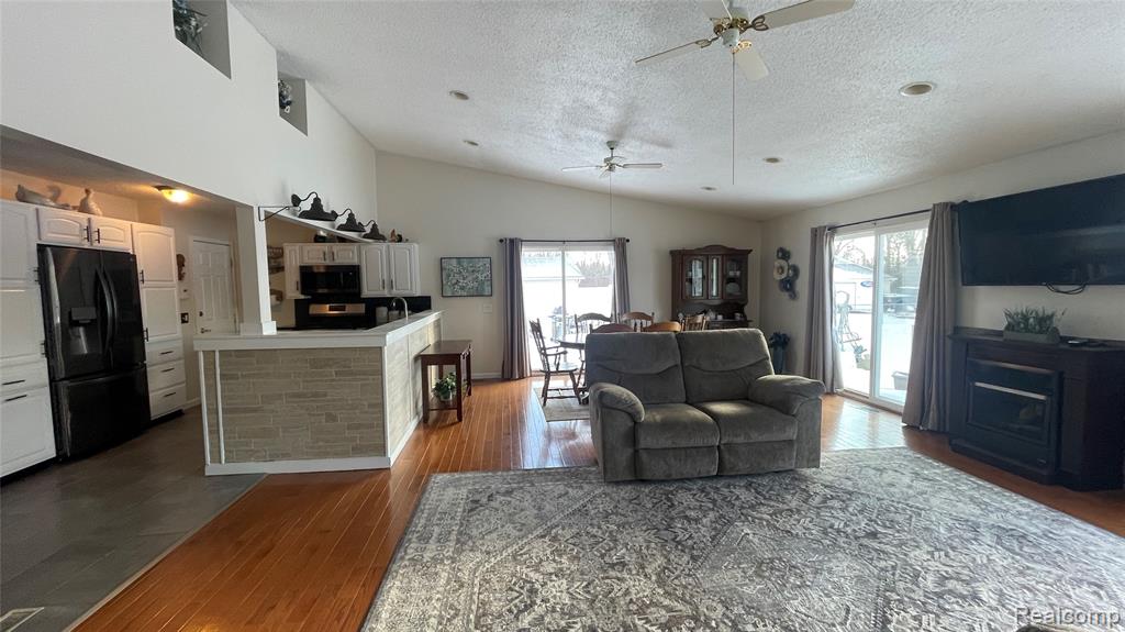 7120 Lapeer Road, Davison, MI 48423 — Photo 19