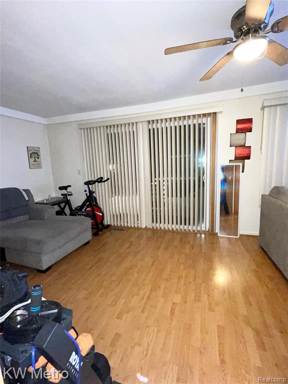 9979 Berwyn, Redford, MI 48239 — Photo 27